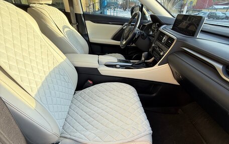 Lexus RX IV рестайлинг, 2019 год, 5 100 000 рублей, 10 фотография