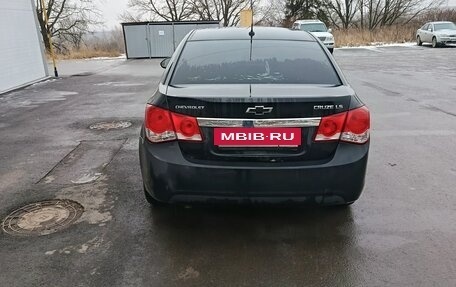 Chevrolet Cruze II, 2011 год, 560 000 рублей, 3 фотография
