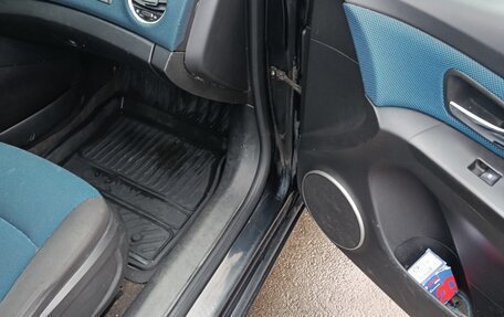 Chevrolet Cruze II, 2011 год, 560 000 рублей, 13 фотография