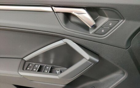 Audi Q3, 2025 год, 4 900 000 рублей, 11 фотография