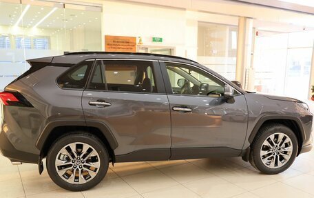 Toyota RAV4, 2025 год, 5 900 000 рублей, 4 фотография