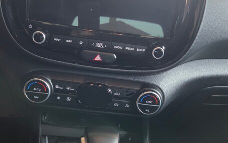 KIA Soul III, 2019 год, 2 250 000 рублей, 10 фотография