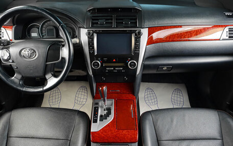 Toyota Camry, 2011 год, 1 699 000 рублей, 13 фотография