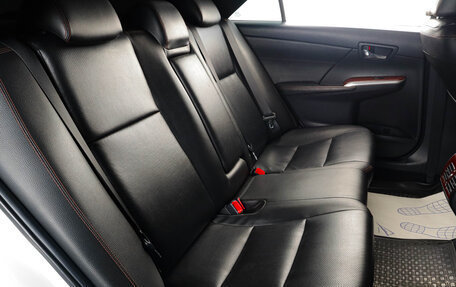 Toyota Camry, 2011 год, 1 699 000 рублей, 10 фотография