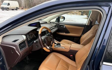 Lexus RX IV рестайлинг, 2017 год, 3 600 000 рублей, 4 фотография