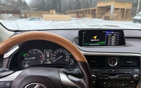 Lexus RX IV рестайлинг, 2017 год, 3 600 000 рублей, 2 фотография