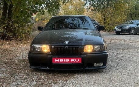 BMW 3 серия, 1998 год, 420 000 рублей, 1 фотография