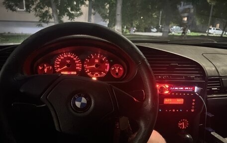 BMW 3 серия, 1998 год, 420 000 рублей, 13 фотография