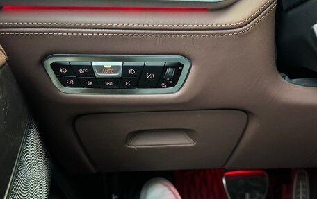 BMW X7, 2020 год, 11 000 000 рублей, 12 фотография