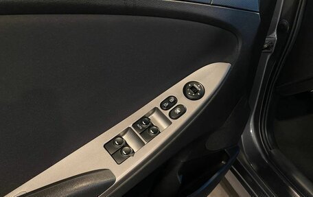 Hyundai Solaris II рестайлинг, 2016 год, 1 030 000 рублей, 22 фотография