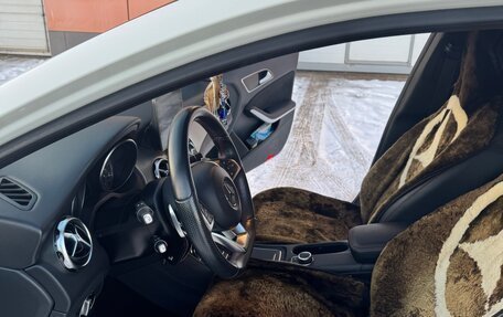 Mercedes-Benz GLA, 2017 год, 3 000 000 рублей, 10 фотография