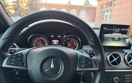 Mercedes-Benz GLA, 2017 год, 3 000 000 рублей, 11 фотография