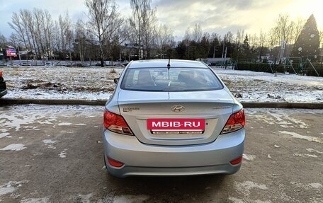 Hyundai Solaris II рестайлинг, 2012 год, 900 000 рублей, 2 фотография