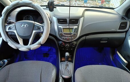 Hyundai Solaris II рестайлинг, 2012 год, 900 000 рублей, 9 фотография