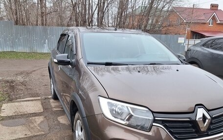 Renault Logan II, 2021 год, 1 450 000 рублей, 2 фотография