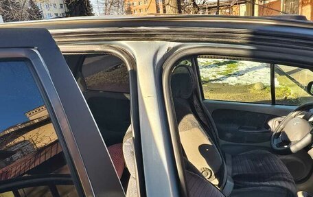 Renault Scenic III, 2000 год, 250 000 рублей, 10 фотография