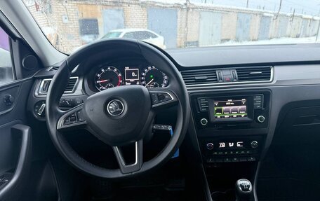 Skoda Rapid I, 2015 год, 965 000 рублей, 5 фотография