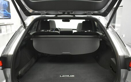 Lexus RX IV рестайлинг, 2023 год, 8 100 000 рублей, 7 фотография