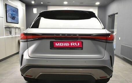 Lexus RX IV рестайлинг, 2023 год, 8 100 000 рублей, 5 фотография