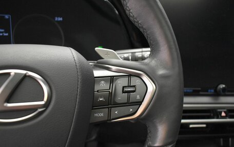 Lexus RX IV рестайлинг, 2023 год, 8 100 000 рублей, 26 фотография