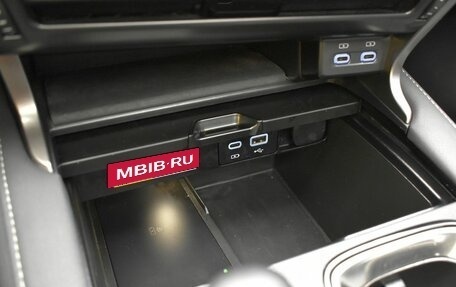 Lexus RX IV рестайлинг, 2023 год, 8 100 000 рублей, 25 фотография