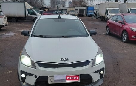 KIA Rio IV, 2017 год, 550 000 рублей, 1 фотография