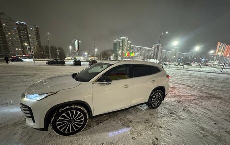 CheryExeed TXL, 2022 год, 1 950 000 рублей, 8 фотография