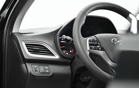 Hyundai Solaris II рестайлинг, 2021 год, 1 225 000 рублей, 9 фотография