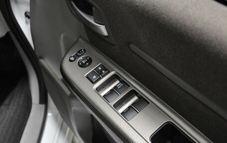 Honda Stepwgn IV, 2016 год, 1 900 000 рублей, 15 фотография