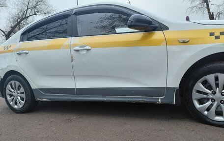 KIA Rio IV, 2017 год, 550 000 рублей, 8 фотография