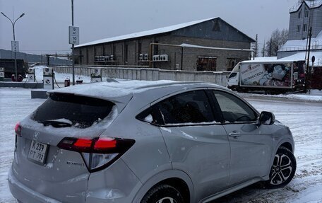 Honda Vezel, 2014 год, 1 250 000 рублей, 6 фотография