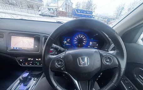 Honda Vezel, 2014 год, 1 250 000 рублей, 16 фотография