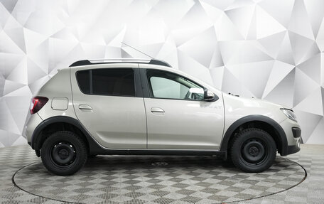 Renault Sandero II рестайлинг, 2018 год, 1 099 000 рублей, 6 фотография