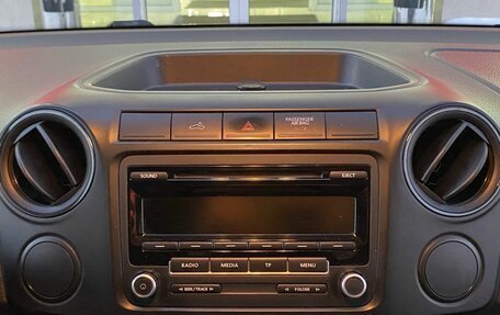 Volkswagen Amarok I рестайлинг, 2013 год, 1 590 000 рублей, 18 фотография