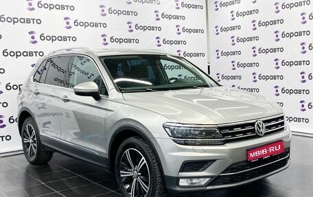 Volkswagen Tiguan II, 2016 год, 2 225 000 рублей, 1 фотография