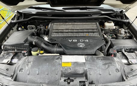 Toyota Land Cruiser 200, 2014 год, 4 280 000 рублей, 5 фотография