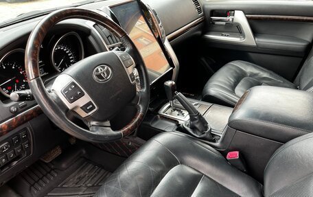 Toyota Land Cruiser 200, 2014 год, 4 280 000 рублей, 10 фотография