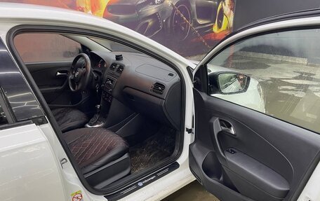 Volkswagen Polo VI (EU Market), 2019 год, 590 000 рублей, 6 фотография