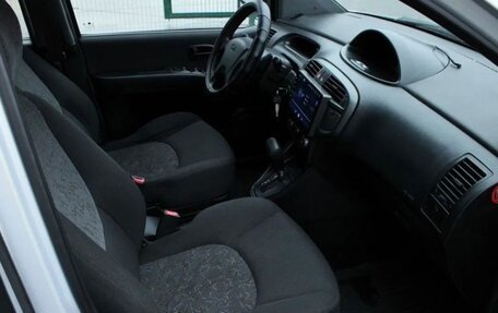 Hyundai Matrix I рестайлинг, 2001 год, 410 000 рублей, 9 фотография