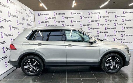 Volkswagen Tiguan II, 2016 год, 2 225 000 рублей, 6 фотография