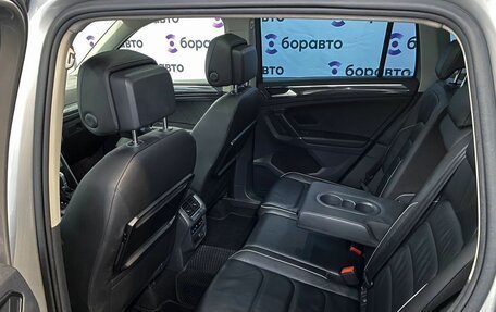 Volkswagen Tiguan II, 2016 год, 2 225 000 рублей, 15 фотография