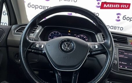 Volkswagen Tiguan II, 2016 год, 2 225 000 рублей, 9 фотография