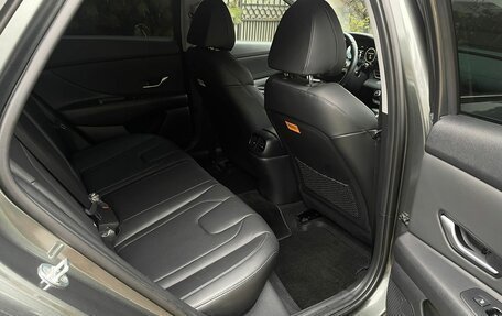 Hyundai Elantra, 2023 год, 2 150 000 рублей, 12 фотография