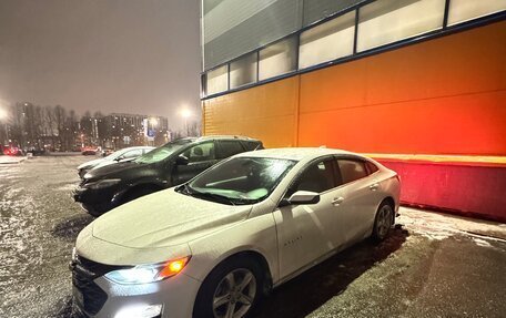 Chevrolet Malibu IX, 2022 год, 1 700 000 рублей, 4 фотография