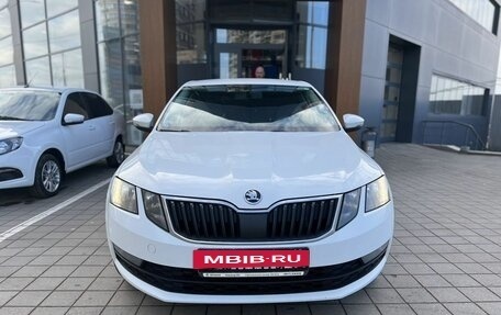 Skoda Octavia, 2018 год, 1 300 000 рублей, 2 фотография