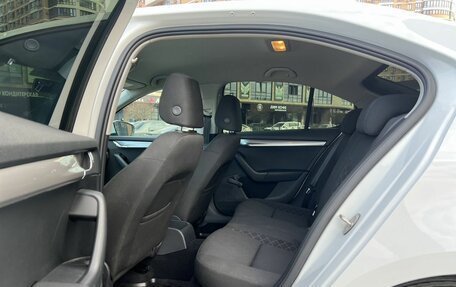 Skoda Octavia, 2018 год, 1 300 000 рублей, 15 фотография