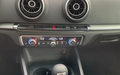 Audi A3, 2015 год, 9 фотография