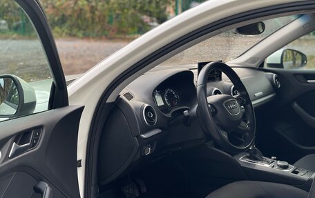 Audi A3, 2015 год, 10 фотография