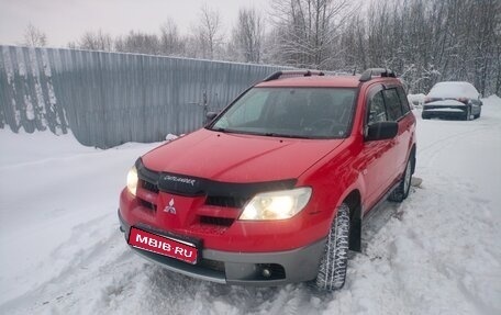 Mitsubishi Outlander III рестайлинг 3, 2007 год, 850 000 рублей, 1 фотография