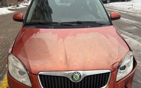 Skoda Fabia II, 2009 год, 450 000 рублей, 3 фотография